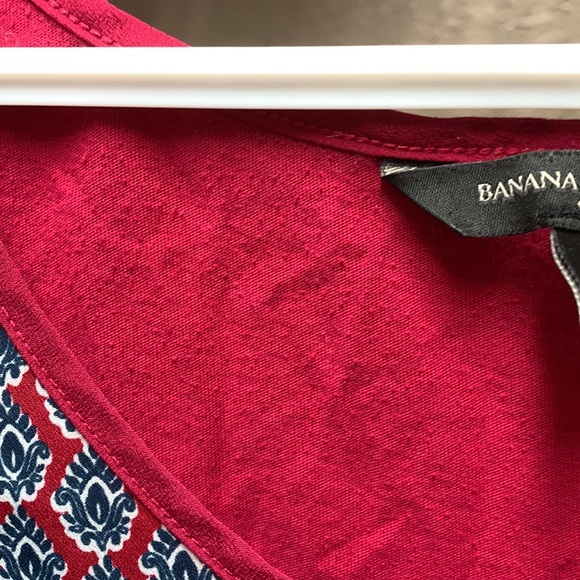 Banana Republic Sleeveless Top - size M - Picture 3 of 4